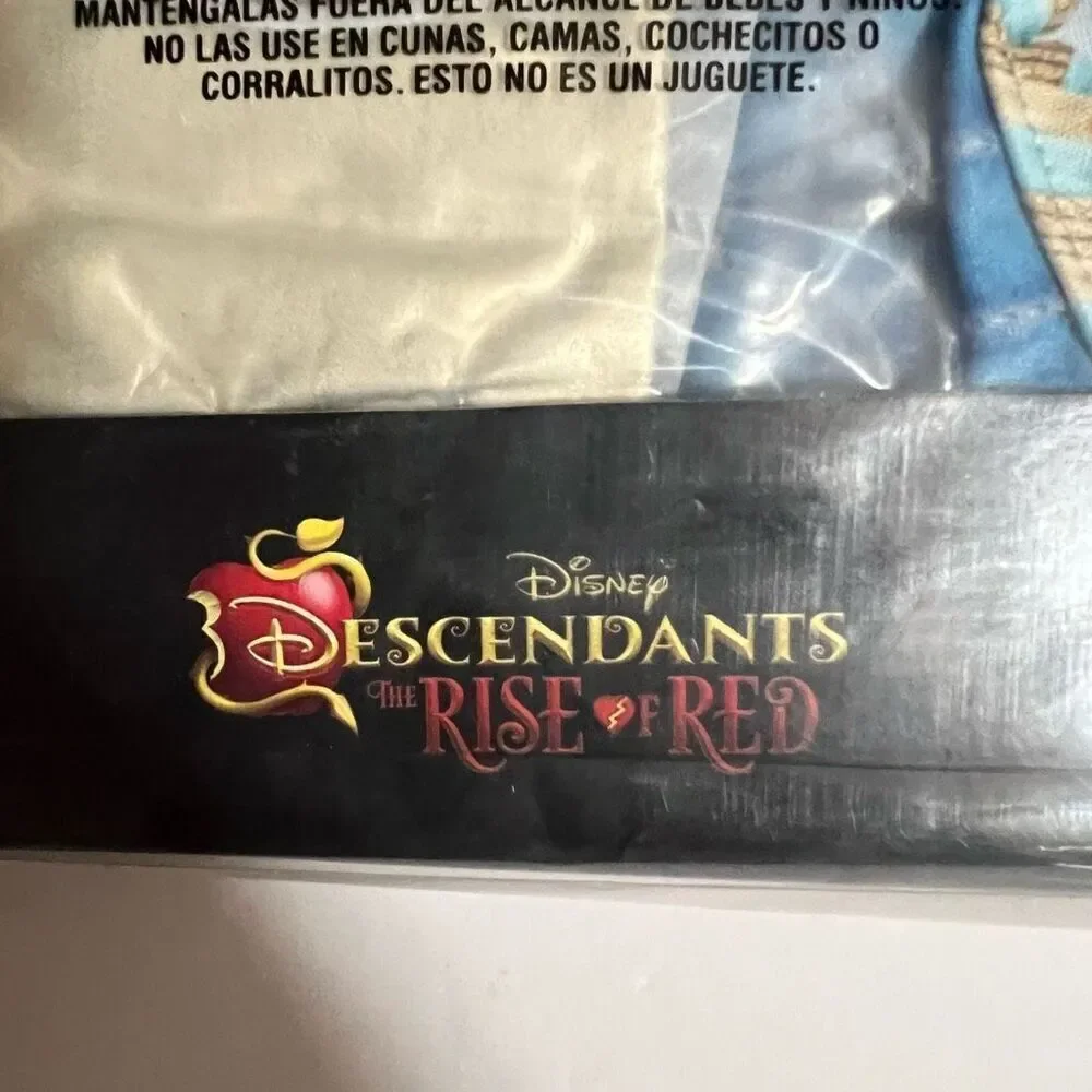 NWT DISNEY Descendants 4 Rise of Red Chloe Costume Girls L 12-14 NIP Halloween - Picture 14 of 14